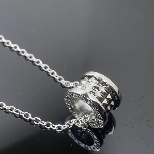 Bvlgari necklace 04lyh131